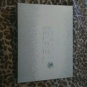 Pur Love Your Selfie 2